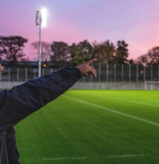 Die Greenkeeper des VfB Stuttgart sorgen für den perfekten Rasen - für das perfekte Spiel